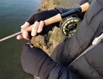 Fly Fishing Mittens Guideline Fir-Skin CGX In Action