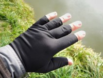 Fly Fishing Mittens Guideline Fir-Skin - Back Side