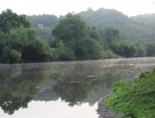 Berounka - the weir in Zadní Třebaň